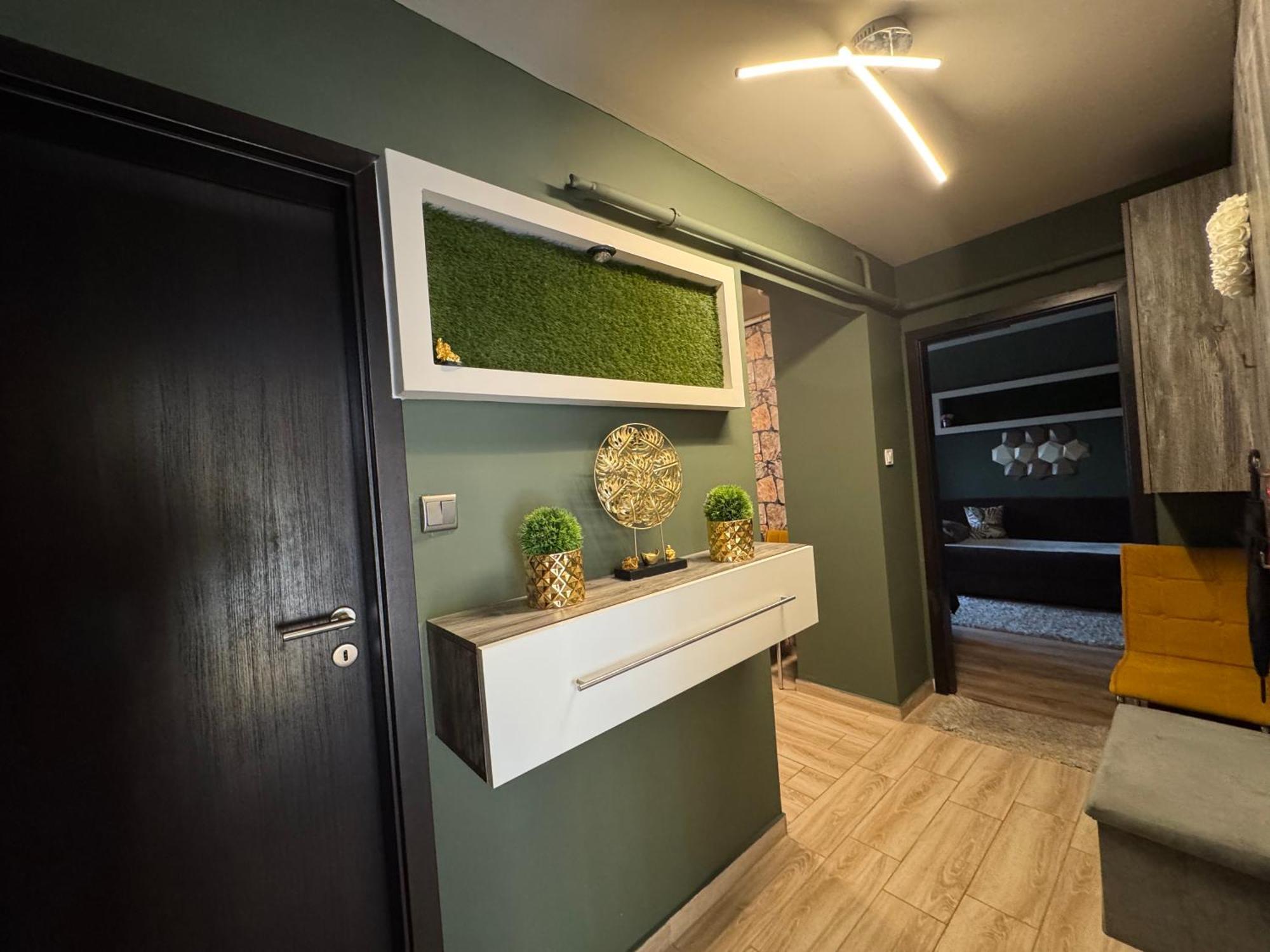 Mox Downtown Apartman เดเบรตเซน ภายนอก รูปภาพ