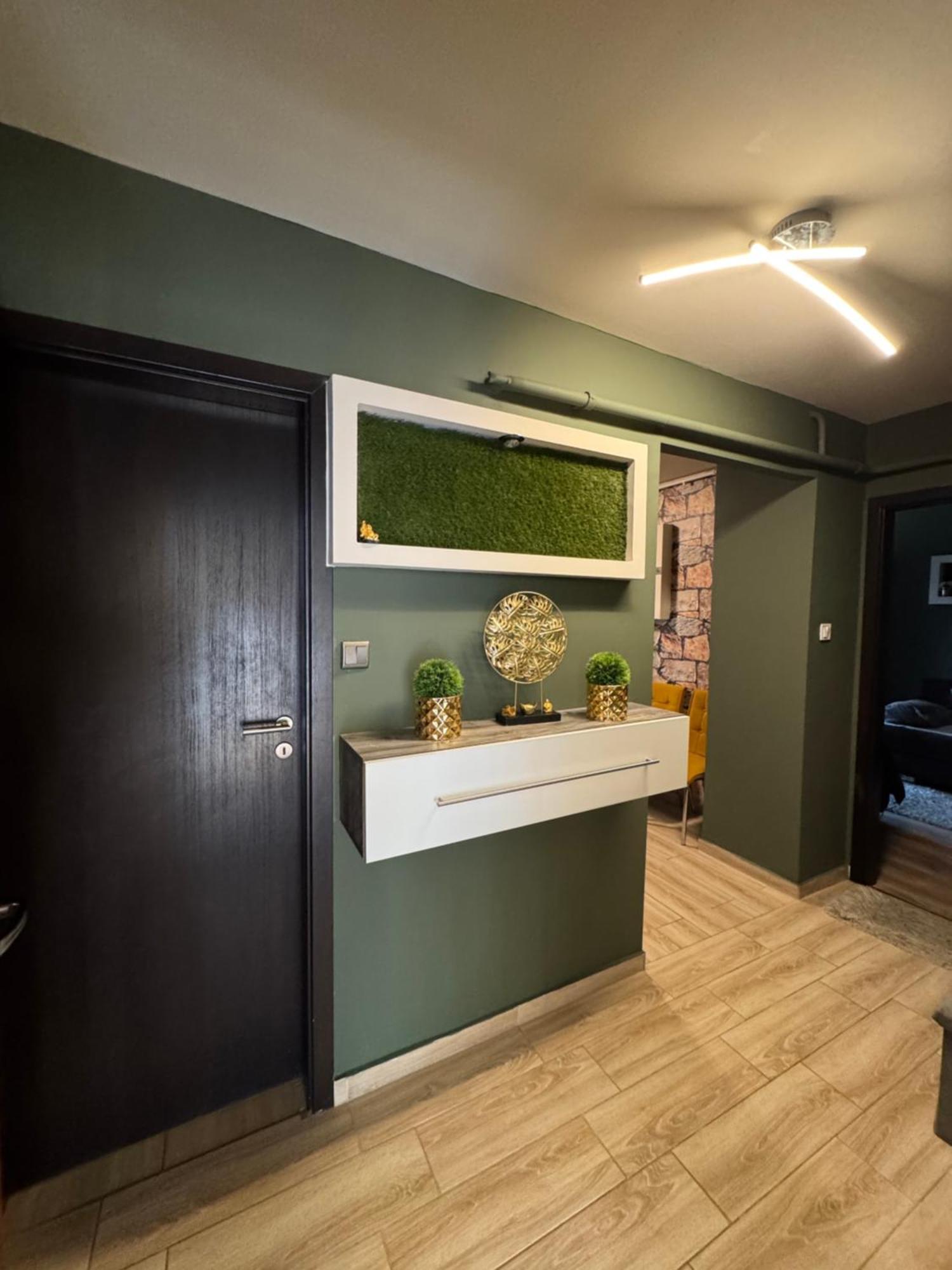 Mox Downtown Apartman เดเบรตเซน ภายนอก รูปภาพ