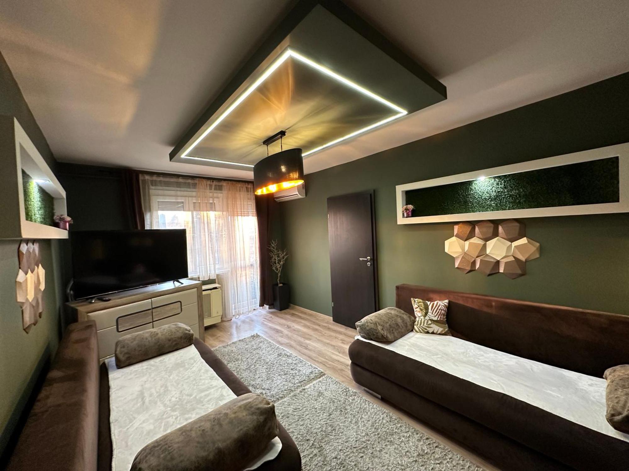 Mox Downtown Apartman เดเบรตเซน ภายนอก รูปภาพ