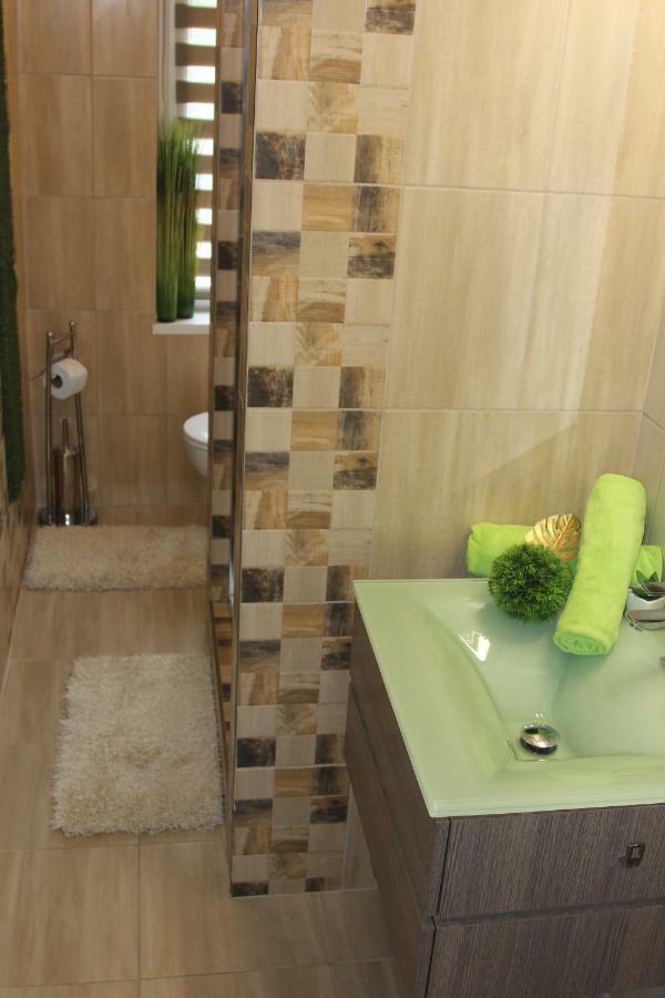 Mox Downtown Apartman เดเบรตเซน ภายนอก รูปภาพ